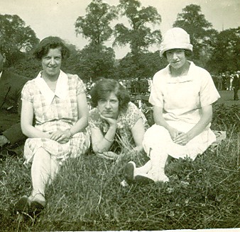 Edith, Annie & Alice Townshend
